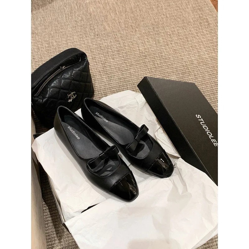 Women Shoes Heels - 2026年シープスキンフラットボトムジェーンズレディースシューズ、ボウノットスクエアヘッドデザイン、快適なローヒールラバーソールフットウェア
