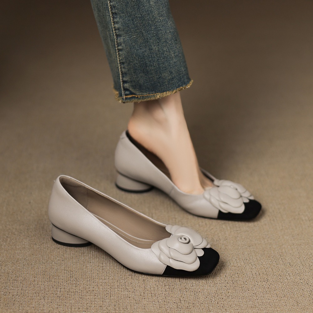 ファッションフラワーシングルシューズ秋の新作スクエアトゥ浅口 - Women Shoes Heels のレビューと価格