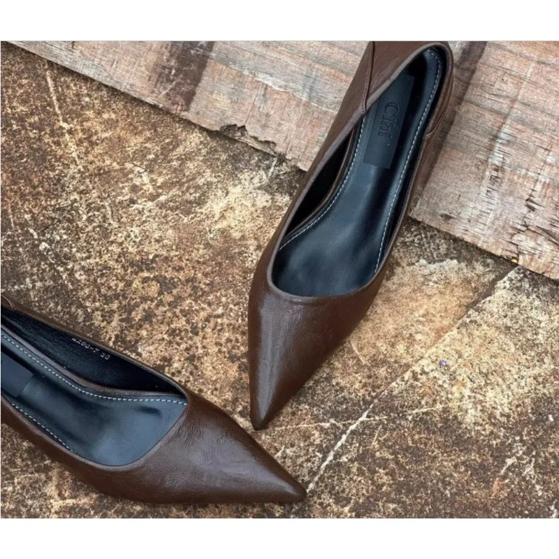 2024 女性のセクシーなハイヒールバーガンディヌードパンプ - Women Shoes Heels のレビューと価格