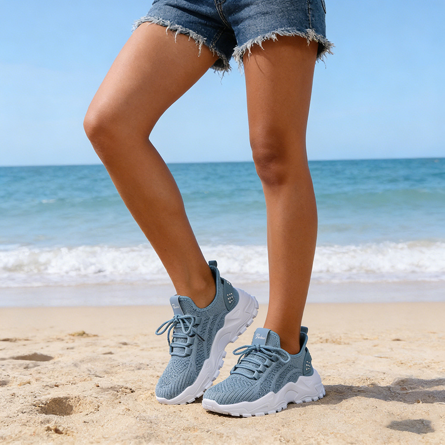新しい春の女性用スリッポンスニーカー、快適で軽量、柔らかいソ - Women'S Shoes Toms のレビューと価格