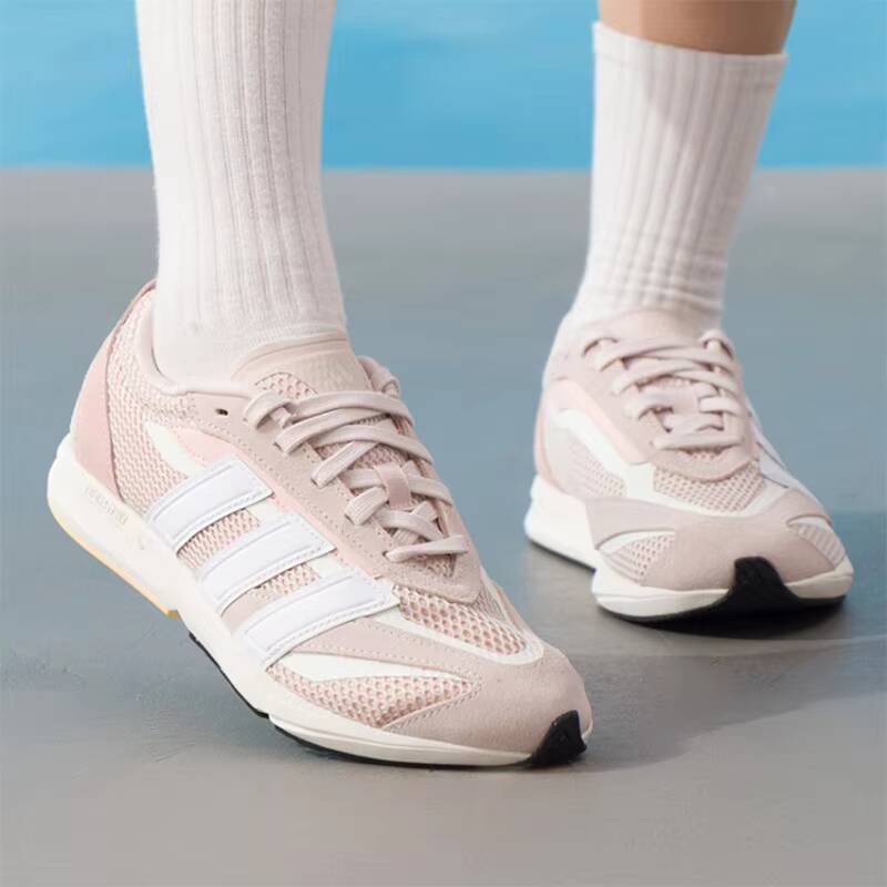 人気のアディダス ライトピンク スエード メッシュ レトロ  - Women'S Shoes Pink Adidas のレビューと価格
