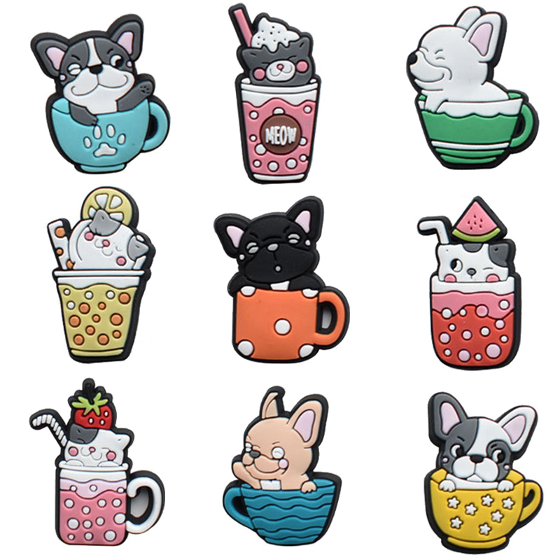 靴のチャームピン,クロックスのアクセサリー,カップ犬,下駄, - Croc Style Clog のレビューと価格